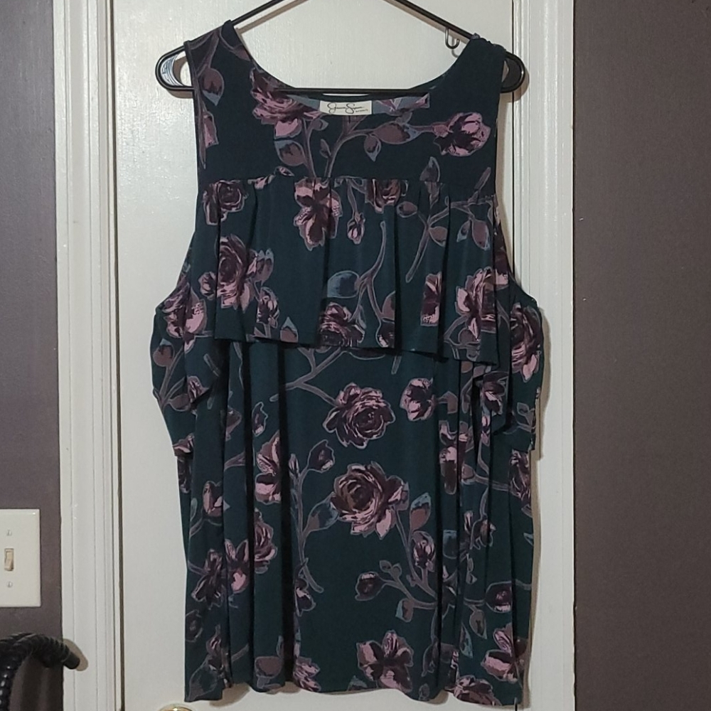 Jessica Simpson maternity cold shoulder blouse